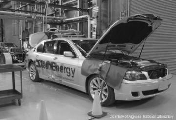 Innovatie: BMW hydrogen 7 voertuig Innovatie: BMW hydrogen 7 voertuig geprepareerd voor emissietests